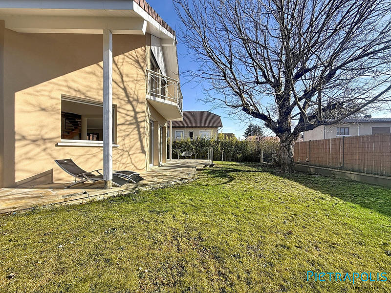 Villa - 189 m² - 5 pièces