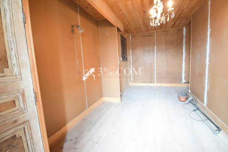 Propriété - 264 m² - 11 pièces