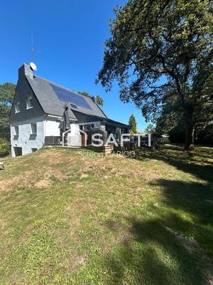 Maison - 162 m² - 8 pièces