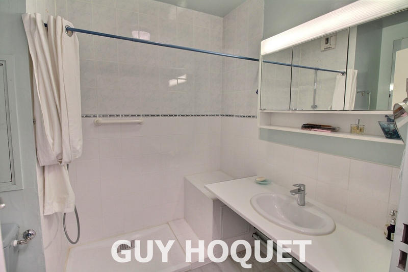 Appartement - 145 m² - 5 pièces