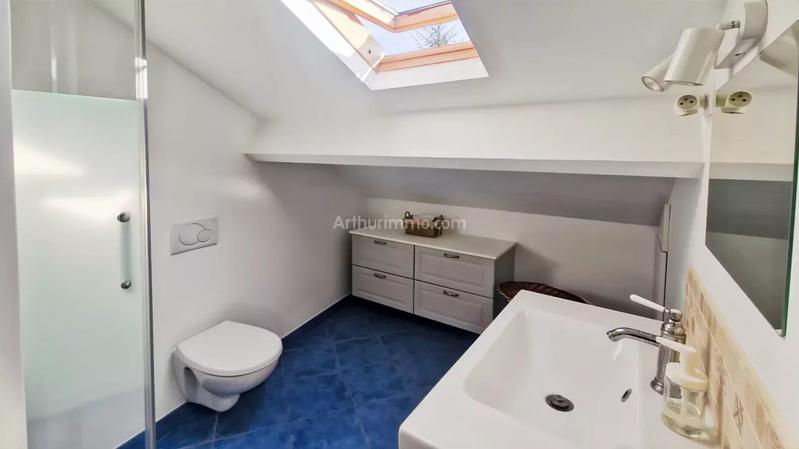 Maison - 93 m² - 5 pièces