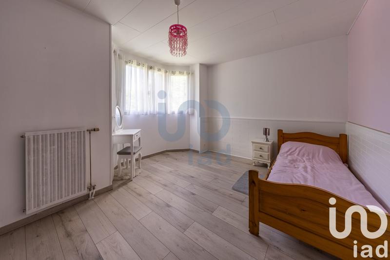 Maison - 96 m² - 5 pièces