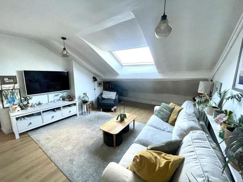 Appartement - 81 m² - 3 pièces