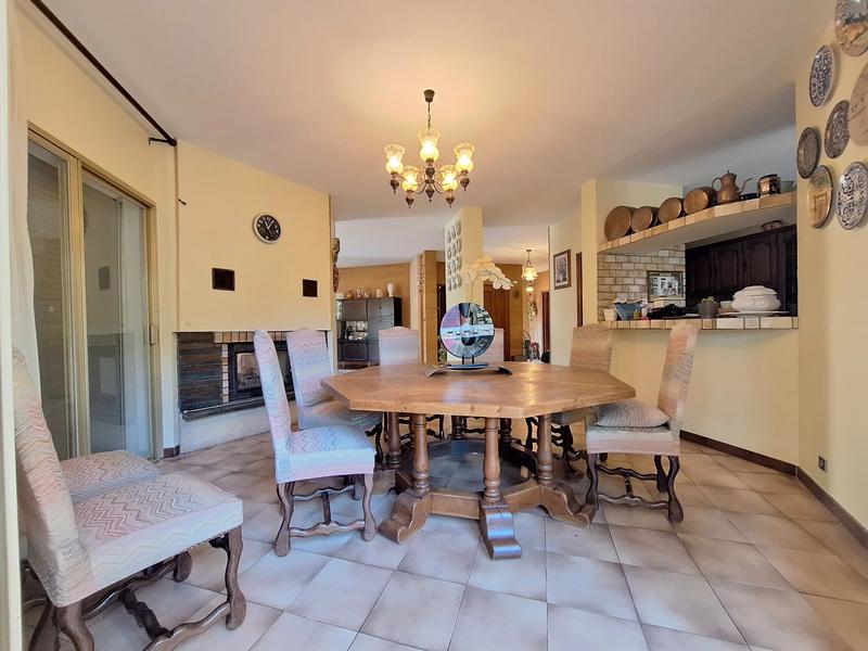 Villa - 185 m² - 5 pièces