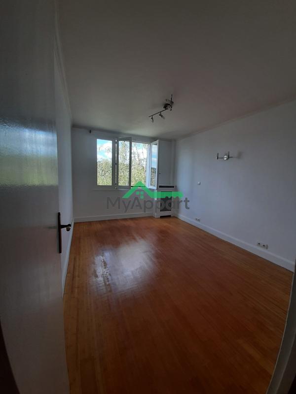 Appartement - 80 m² - 3 pièces