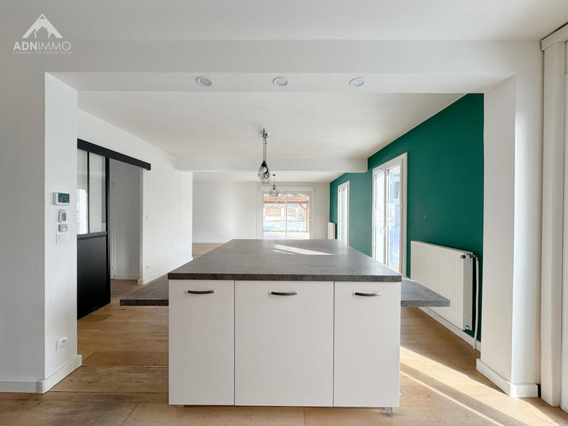 Maison - 145 m² - 6 pièces