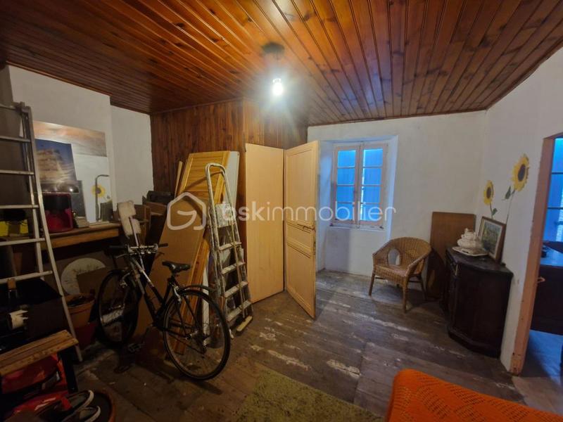 Maison de village - 110 m² - 7 pièces