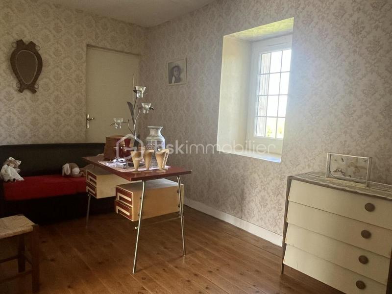 Maison traditionnelle - 120 m² - 7 pièces