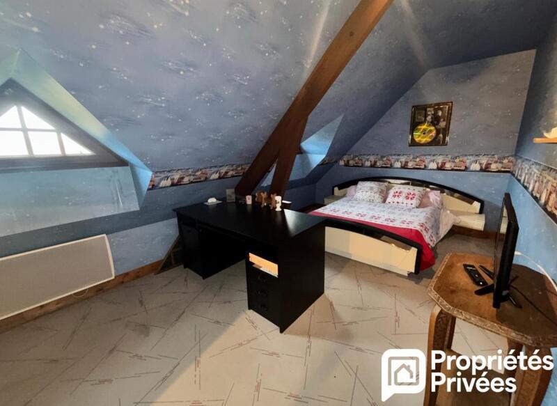 Maison - 159 m² - 6 pièces