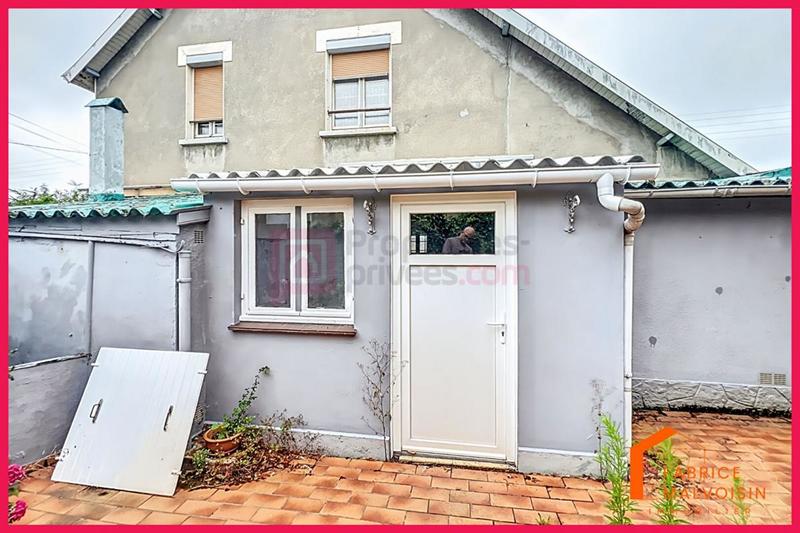 Maison - 122 m² - 6 pièces