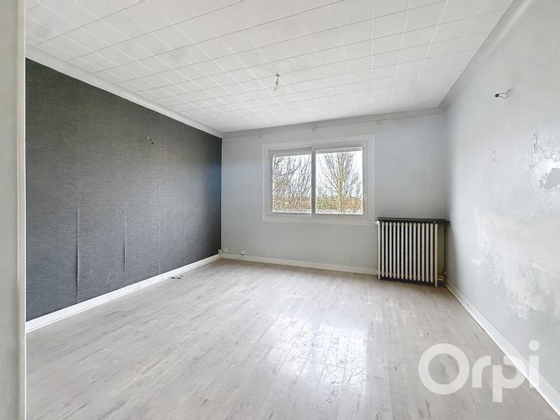 Appartement - 97 m² - 6 pièces