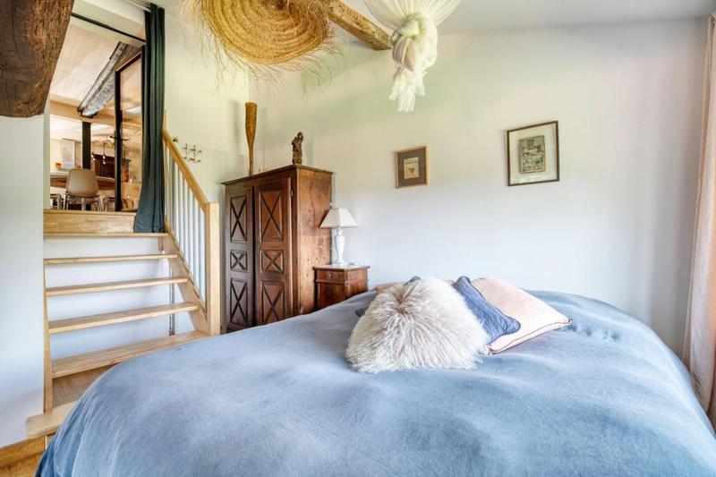 Maison - 298 m² - 10 pièces