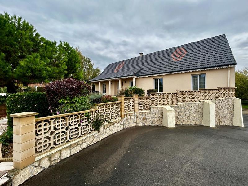 Maison - 206 m² - 7 pièces