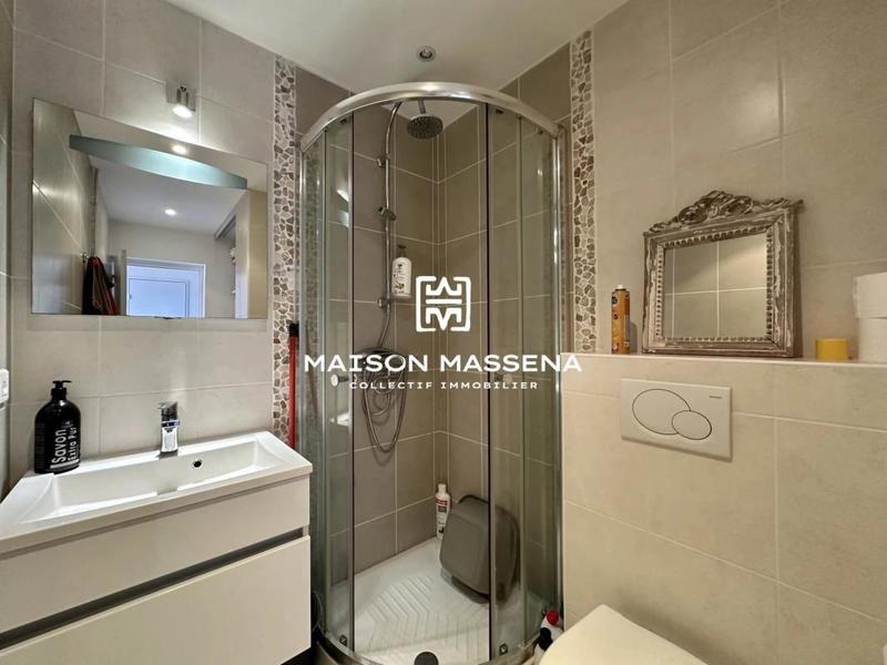 Appartement - 97 m² - 5 pièces