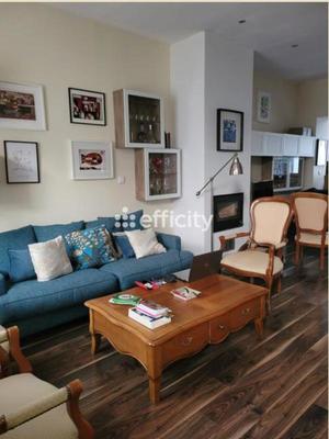 Immeuble - 208 m² - 9 pièces