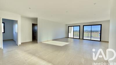 Maison de ville - 111 m² - 4 pièces