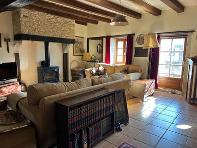 Corps de ferme - 233 m² - 6 pièces