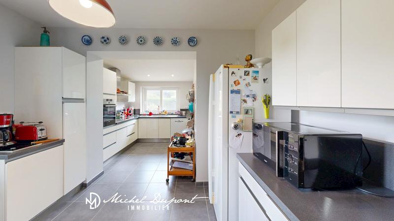 Maison - 153 m² - 8 pièces