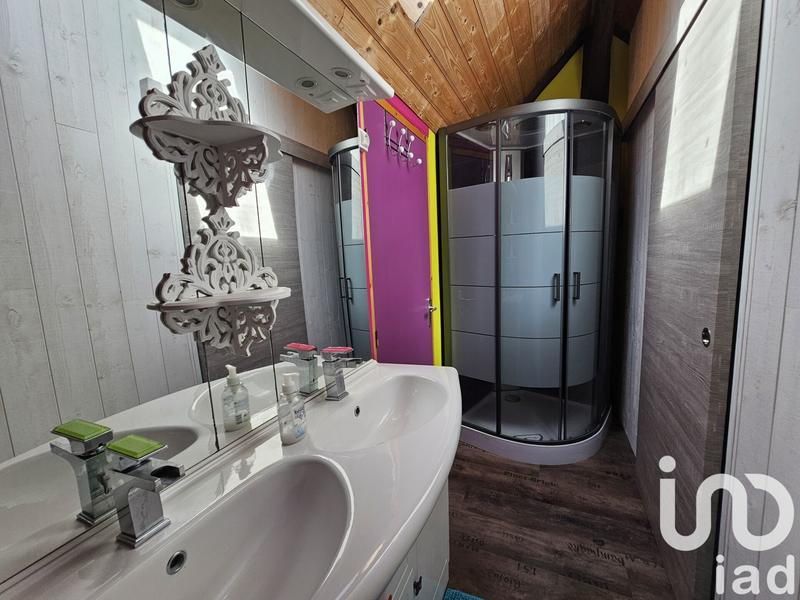 Maison - 146 m² - 7 pièces