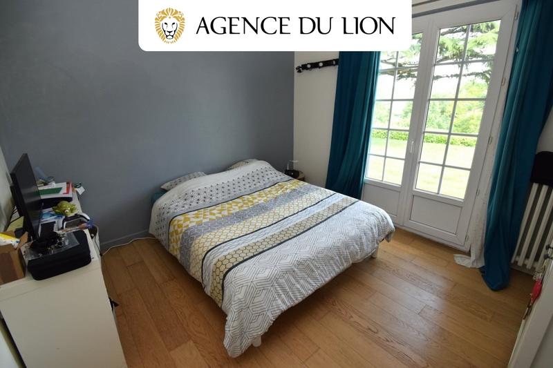 Maison - 151 m² - 6 pièces