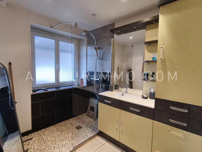 Maison - 151 m² - 4 pièces