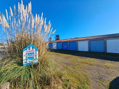 Parking / Garage - 15 m²