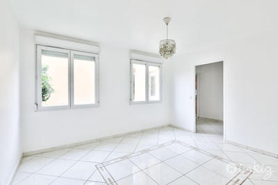 Maison - 72 m² - 4 pièces