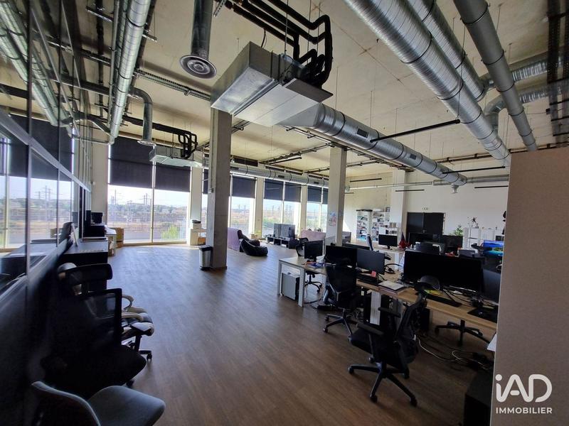 Bureau - 543 m²