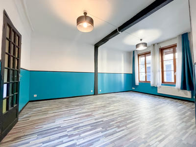 Maison - 90 m² - 5 pièces