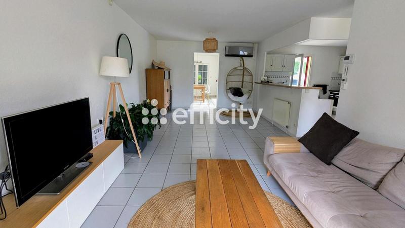 Maison - 150 m² - 7 pièces