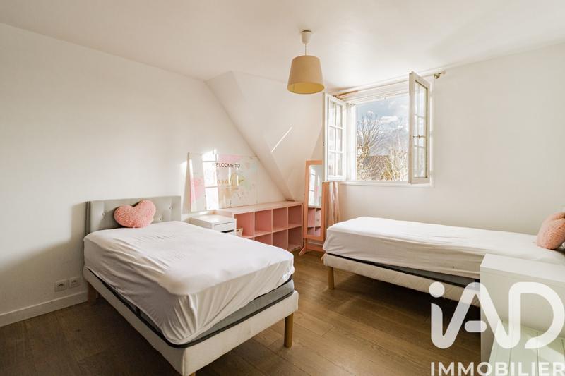 Maison - 170 m² - 7 pièces