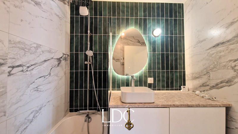 Appartement - 64 m² - 3 pièces