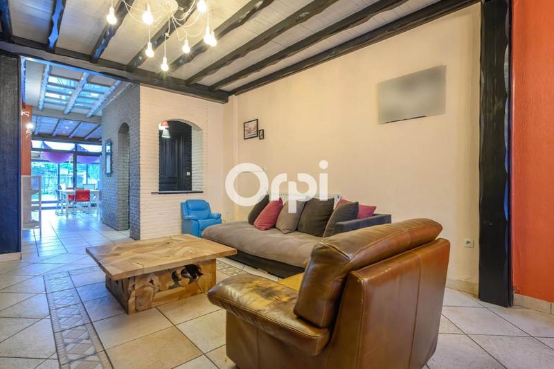 Maison - 195 m² - 7 pièces