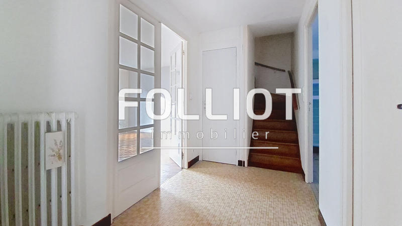 Maison - 92 m² - 5 pièces