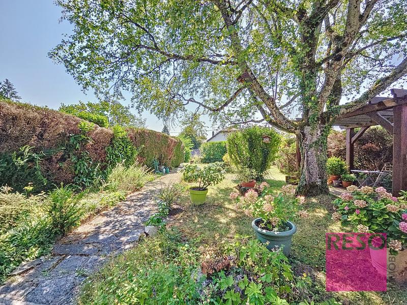 Maison - 290 m² - 10 pièces