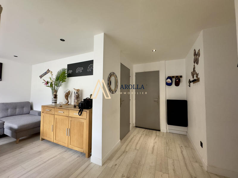 Appartement - 81 m² - 4 pièces