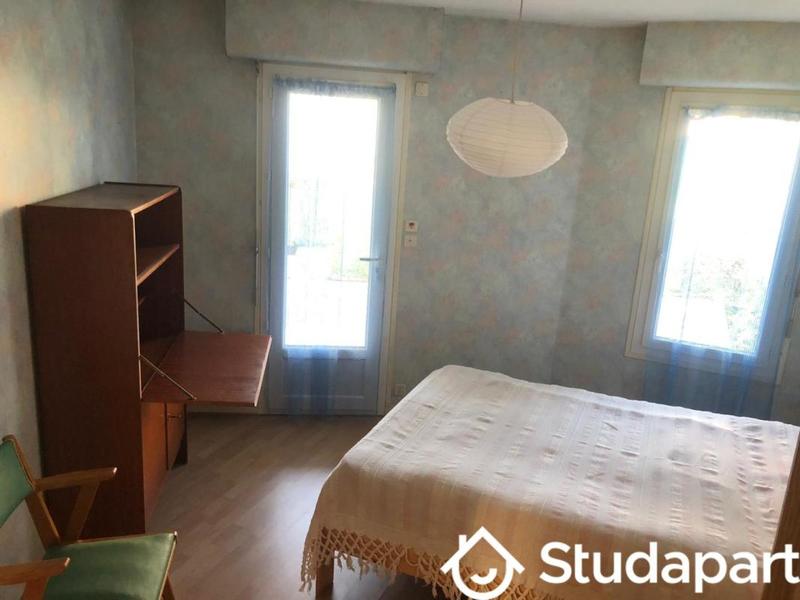 Chambre - 16 m² - 1 pièce