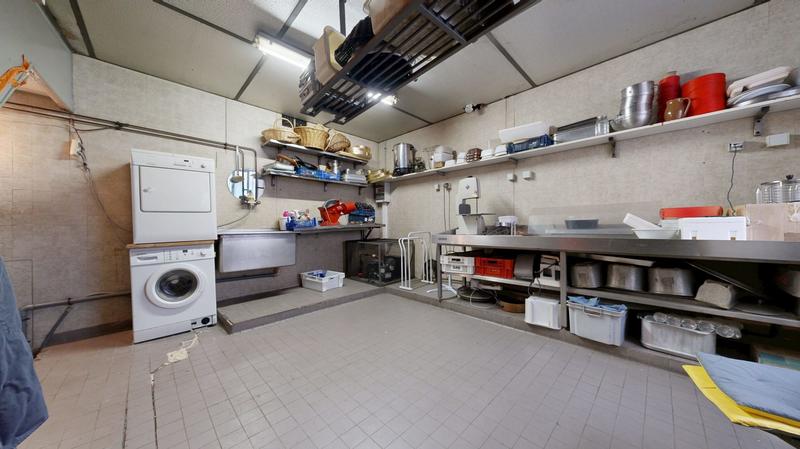 Fonds de commerce - 223 m²