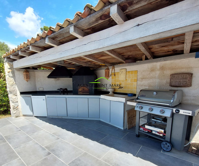 Villa - 185 m² - 7 pièces