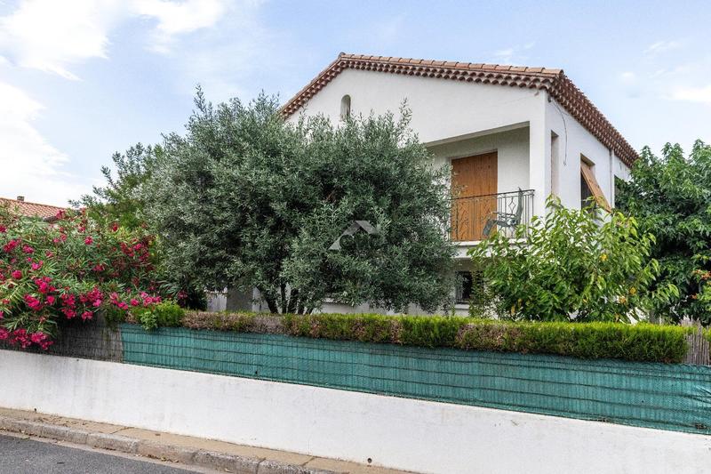 Maison - 142 m² - 6 pièces