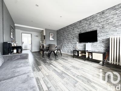 Appartement - 67 m² - 4 pièces