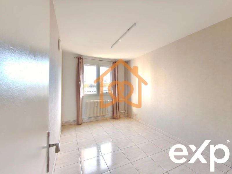 Appartement - 79 m² - 4 pièces