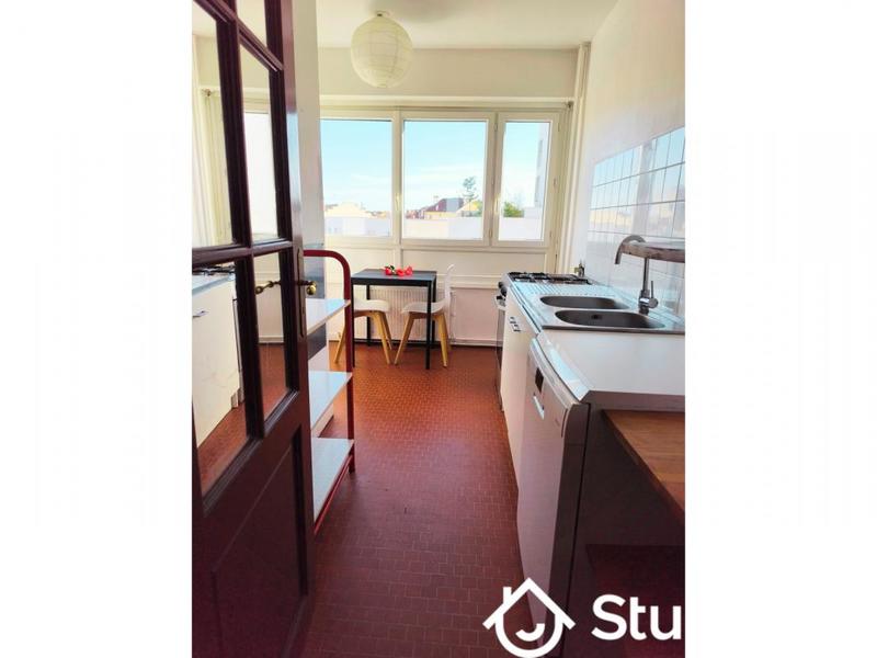 Appartement - 77 m² - 4 pièces