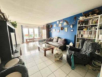 Appartement - 81 m² - 4 pièces
