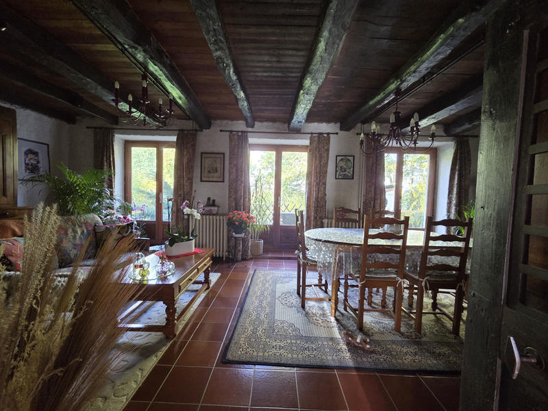 Maison - 154 m² - 8 pièces