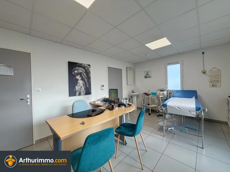 Bureau - 27 m² - 2 pièces