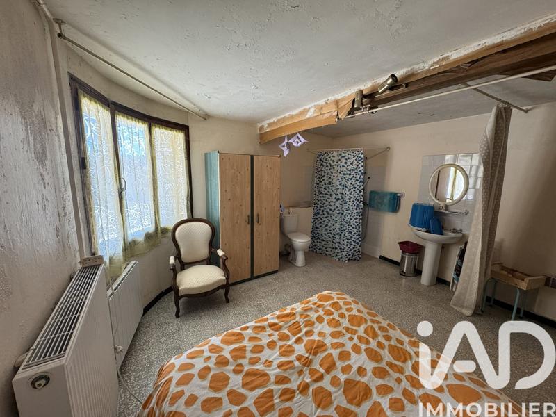 Maison de village - 214 m² - 8 pièces