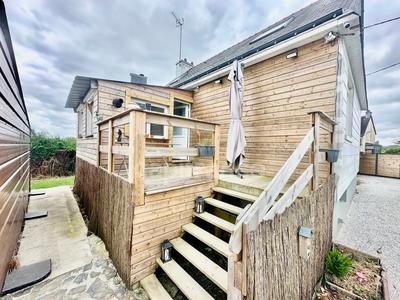 Maison - 140 m² - 6 pièces