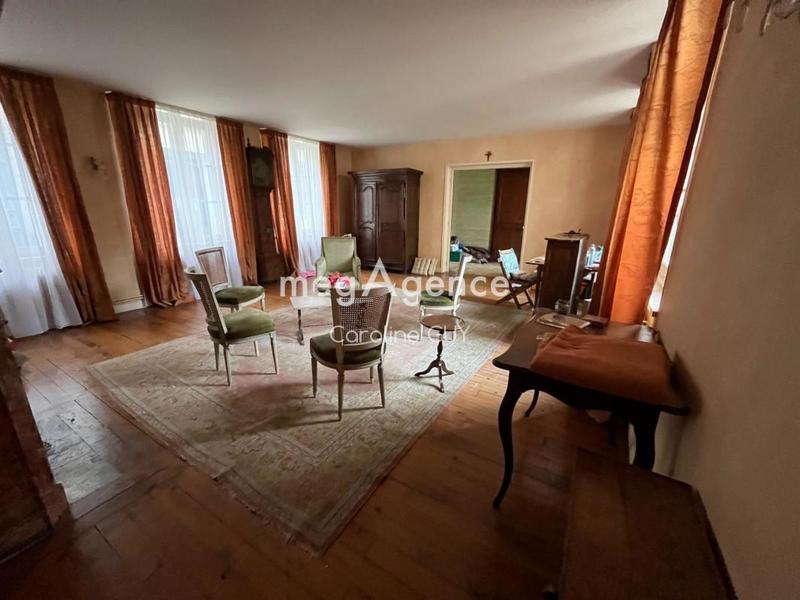 Maison - 177 m² - 6 pièces