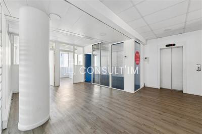 Bureau - 418 m²